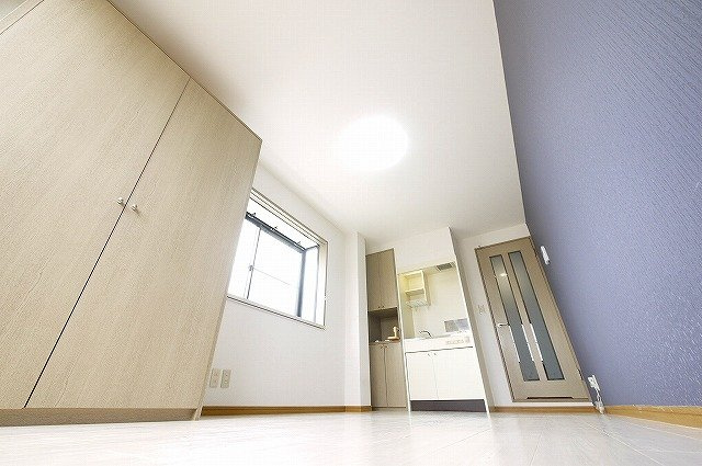 ＴＭビルの居間・リビング