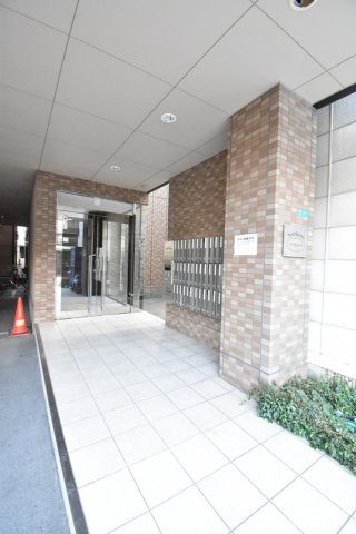 ノースコート　仲介手数料無料のエントランス