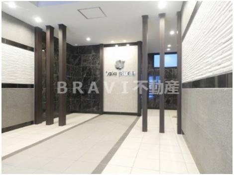 ララプレイス大阪城公園ヴェルデ　BRAVI不動産のロビー|【ララプレイス大阪城公園ヴェルデ】建物の内部です