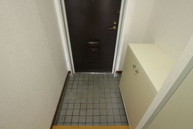 ホーユーパレス神戸塩屋の玄関