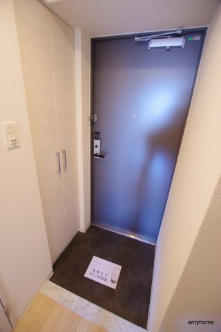 エスリード京橋ステーションプラザ　仲介手数料無料の玄関