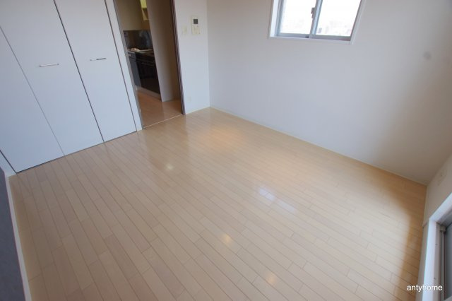 エスリード京橋ステーションプラザ　仲介手数料無料の居間・リビング