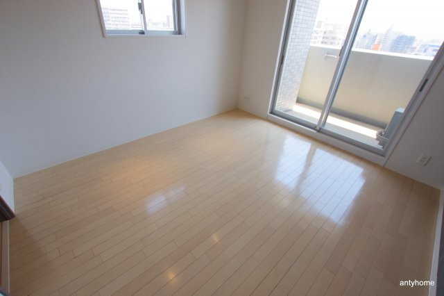 エスリード京橋ステーションプラザ　仲介手数料無料の寝室