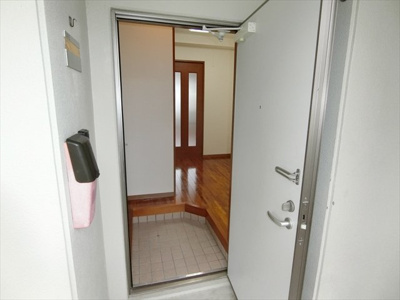 【玄関】 | イーストパレスたから