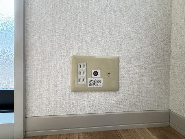 クリスタルの設備