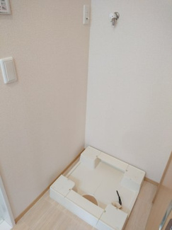【洗面所】 | キャトルセゾン杉 | 室内洗濯機置き場です