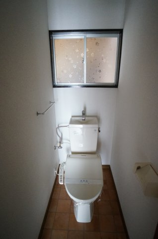 須藤川原代町住宅のトイレ