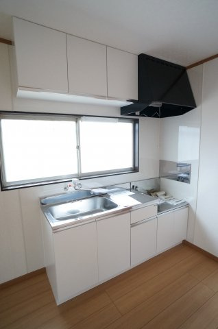 須藤川原代町住宅のキッチン