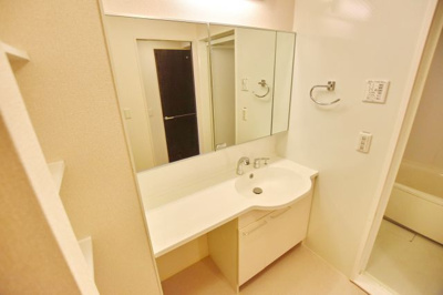 【独立洗面台】 | マリアエレナ