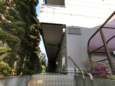 【エントランス】 | ガーデンフラット