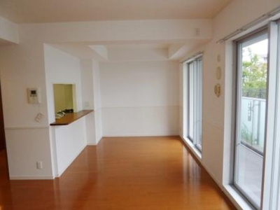 【居間・リビング】 | 甲子園六石町ハイツ