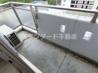【バルコニー】 | インベスト北梅田