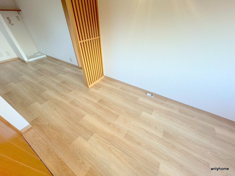 ハイツ浮田の居間・リビング