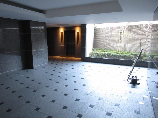 コスモ田端シティフォルムのロビー