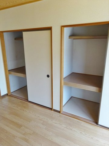 カーサ下野の収納