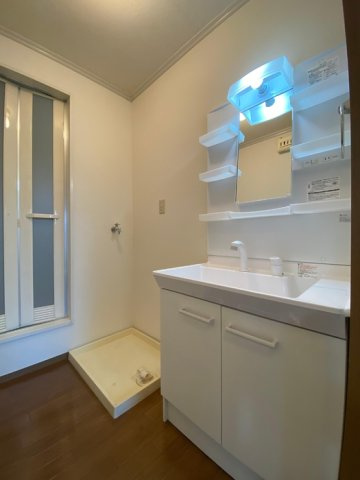 カーサ下野の洗面所