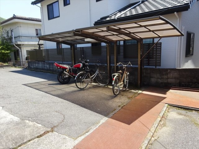 カーサ下野のその他共用部分|駐輪場