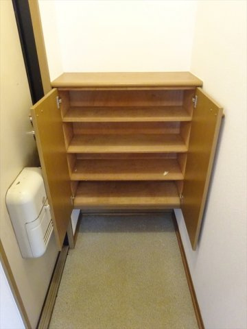 カーサ下野の玄関