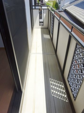 カーサ下野のバルコニー