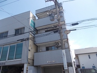 コートハウス1の画像