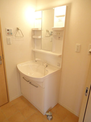 【洗面所】 | アルティ二上 | 洗面所です