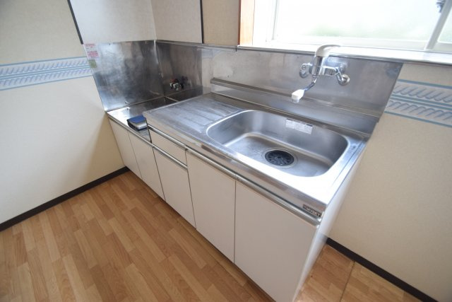 シュロスＴＹのキッチン|2口コンロ設置可！