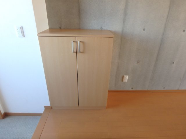 ひまわりやなべの玄関