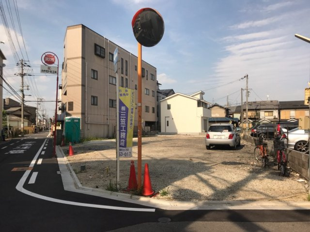 グラッド・タウン月出町　第２期の前面道路含む現地写真