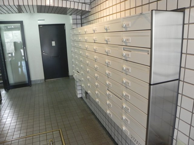 ＴＯＰ成城学園第２のその他共用部分|ポスト