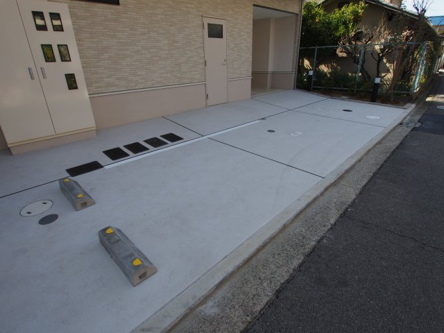 【駐車場】 | メゾンプロキオン