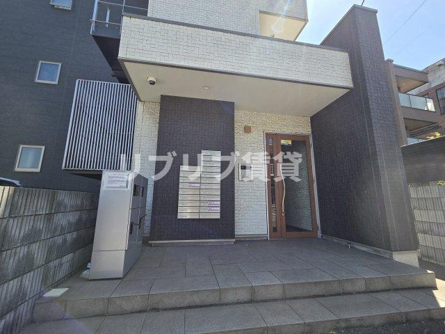 AQUE3(アクエ３)のエントランス