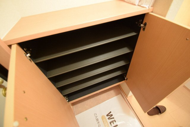 エクセルパークＡ・Ｂの玄関|シューズボックスあります。