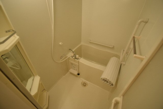 エクセルパークＡ・Ｂの浴室|きれいなお風呂です。