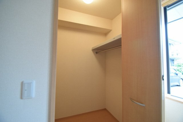 エクセルパークＡ・Ｂの収納|別の部屋の写真/ここはｸﾛーｾﾞｯﾄです