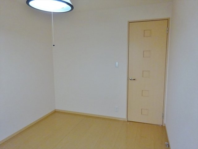 ウィステリアウィルモアⅠの洋室