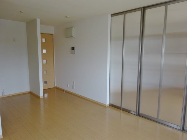 ウィステリアウィルモアⅠの居間・リビング