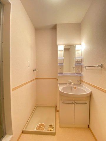 ウィステリアウィルモアⅠの洗面所