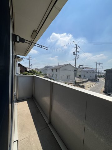 カーミー・芳川Bのバルコニー