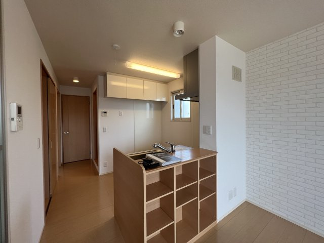 カーミー・芳川Bのキッチン|カウンターキッチン