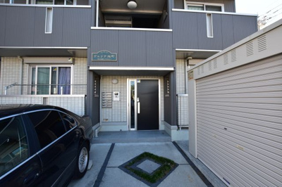 【エントランス】 | ヴェリナ旭町