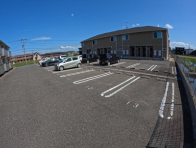 【駐車場】 | ベレーザ角木