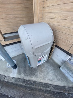 【その他共用部分】 | Moca House/モカハウス | 敷地内ごみ置き場でごみ出しもらくらく～♪忙しい社会人さんや学生さんにもうってつけ！