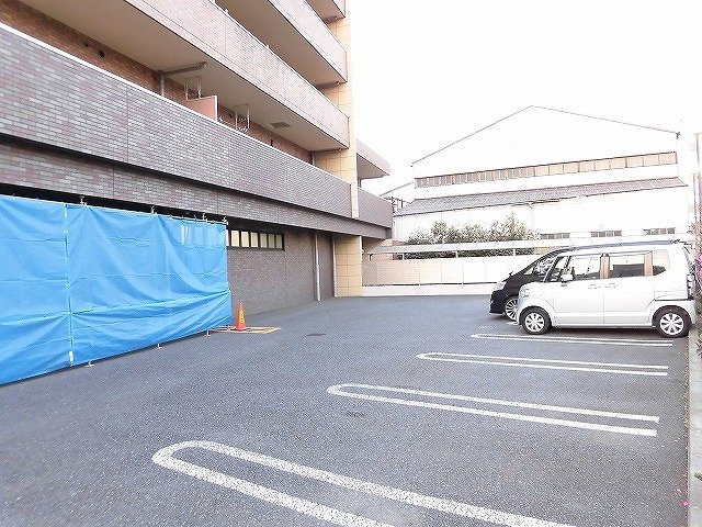 KTD・昭島の駐車場