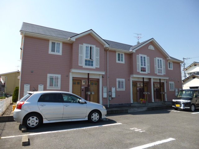 倉敷市大内のアパートの外観