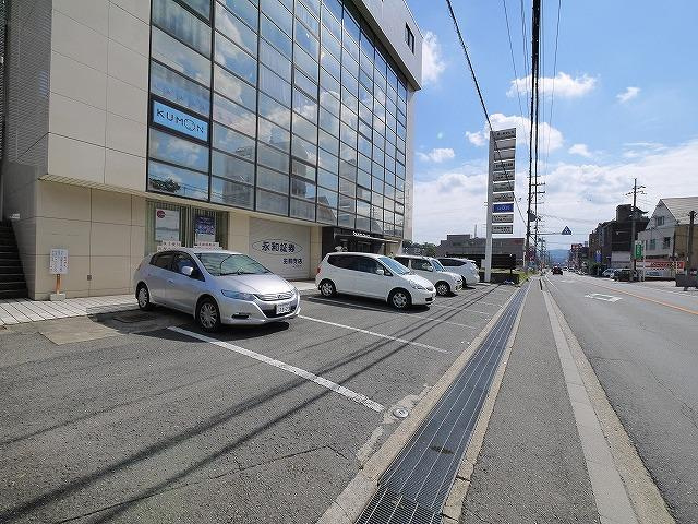 第2阪栄ビルの駐車場