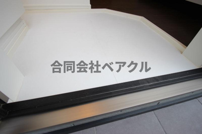 【玄関】 | ウエストヴィレッジⅡ | シンプルで使いやすい玄関です