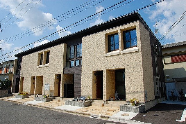 クレール（奈良市）の外観|お洒落な外観ですよ。