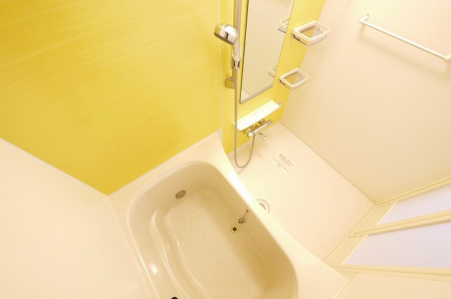 クレール（奈良市）の浴室|ゆったりと一日の疲れをいやしてください。