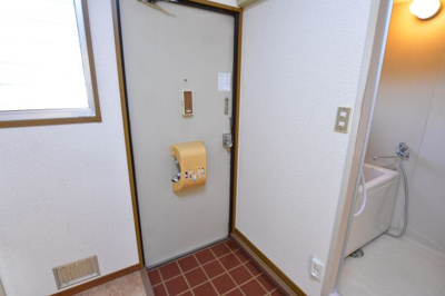 【玄関】 | やまみハイツ