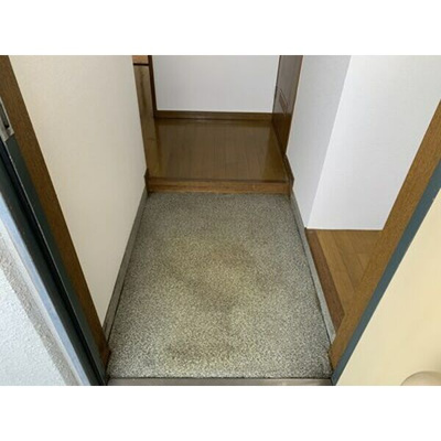 【玄関】 | ヴィラージュヨコヤマ | 明るい玄関です